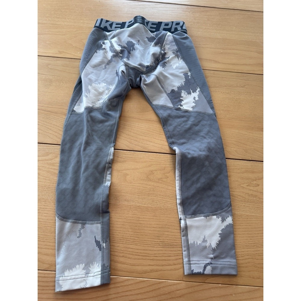 Nike‎ Pro Hyperwarm Compression Boys L Grey Camo Athletic Tights 915393-065